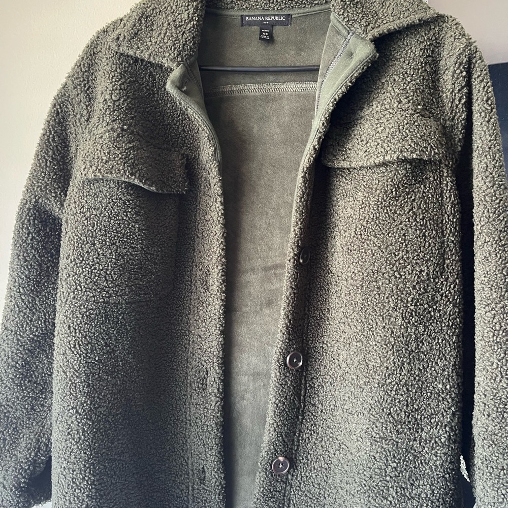 Banana Republic Womens Olive shacket